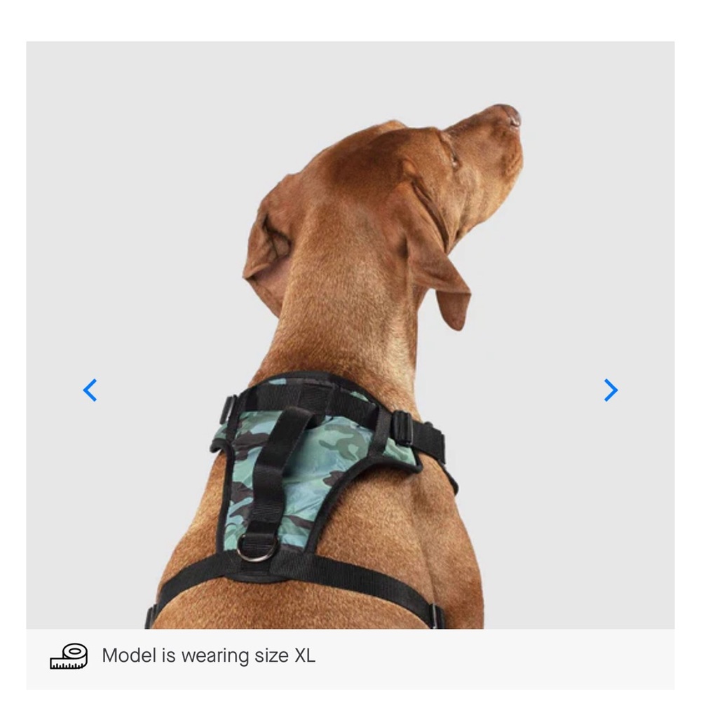 Canada Pooch camo harness for dogs XL